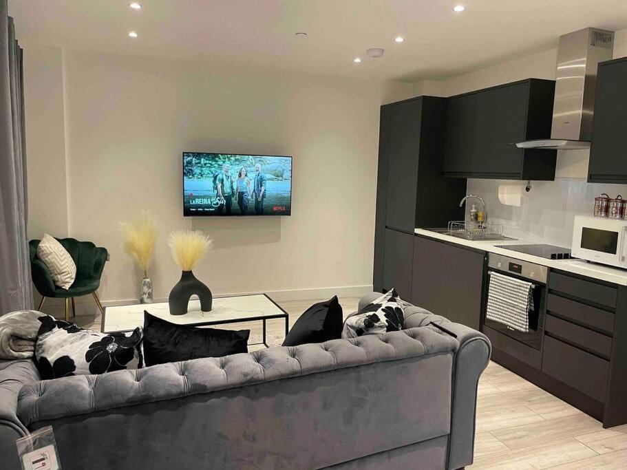 Stylish And Cosy 2 Bedroom Flat In London Borough of Croydon Exteriör bild