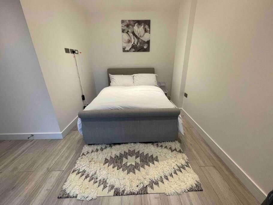 Stylish And Cosy 2 Bedroom Flat In London Borough of Croydon Exteriör bild